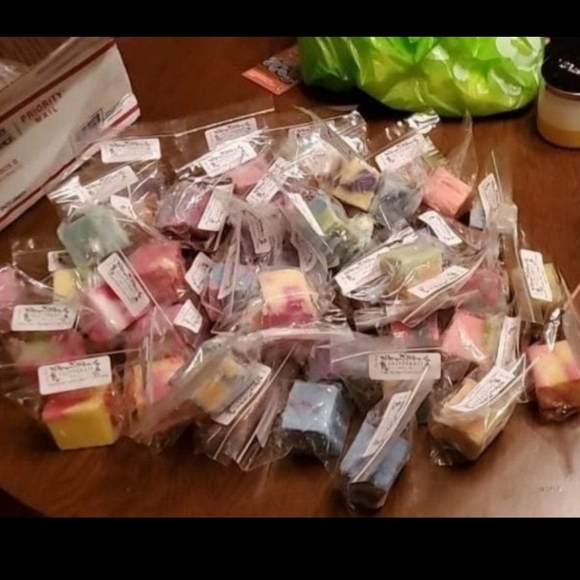 Glitterati wax melt bundle X12 - Picture 1 of 1